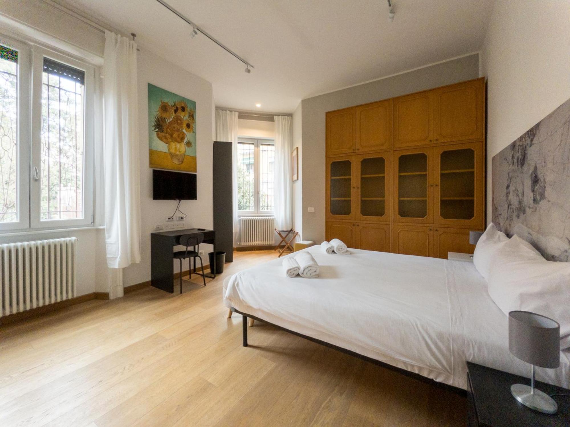 Rrrapido Holy Suites And Rooms - Via Sardegna มิลาน ภายนอก รูปภาพ